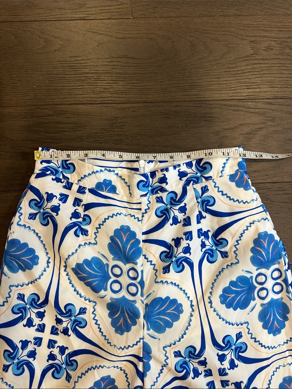SHEIN Blue & White Floral Print Tie-Shoulder Crop Top with Wide-Leg Pants SET - Picture 2 of 10